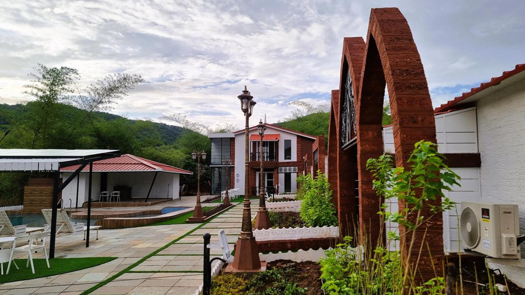 Nostravila โลนาวาลา ภายนอก รูปภาพ